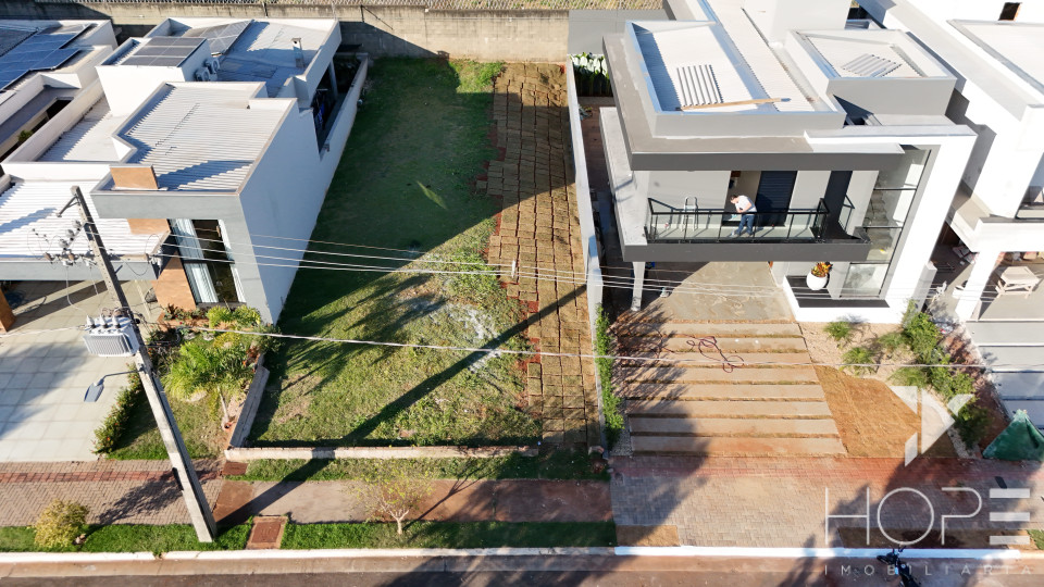 Imagens do imóveis TERRENO DE  257 m² CONDOMINIO TAUÁ ARANGUA