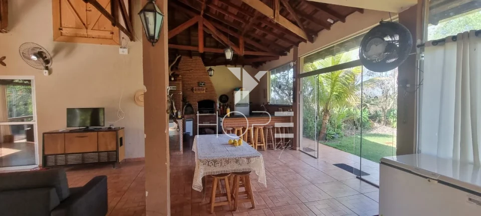 Imagens do imóveis Condomínio Chácaras Itaúna - chácara à venda com 5.000m² - casa inteligente - piscina - próximo ao lago - Ibiporã PR