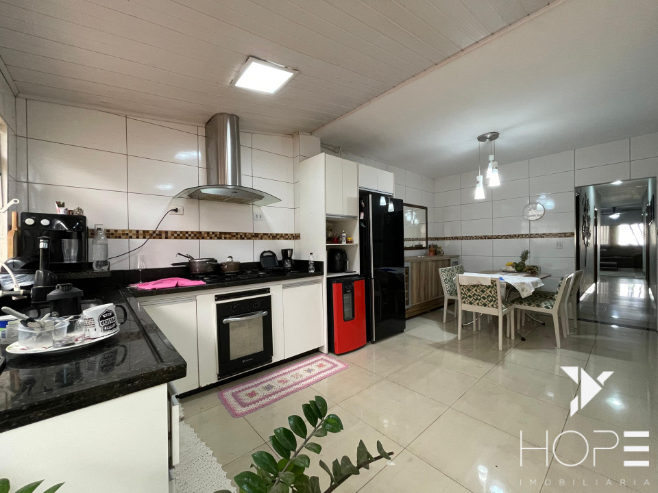 CASA TÉRREA A VENDA - 3 QUARTOS - VILA CASONI - LONDRINA