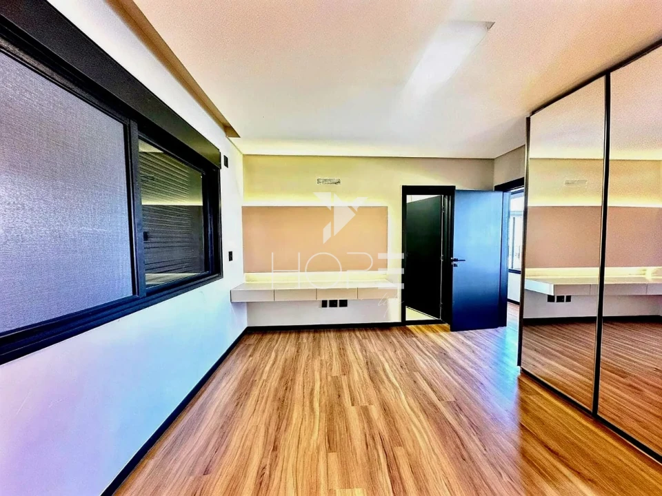 Imagens do imóveis Condomínio Sun Lake - casa térrea à venda com 285m² - 3 suítes - piscina - 4 vagas - Londrina PR