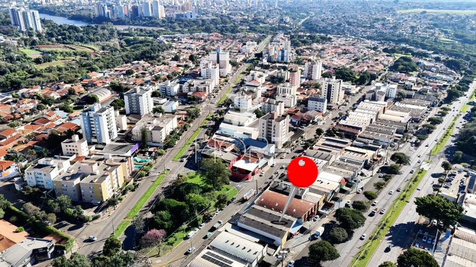 Barracão comercial para locação com 300m² - duas entradas - às margens da Av. Dez de Dezembro - Londrina PR