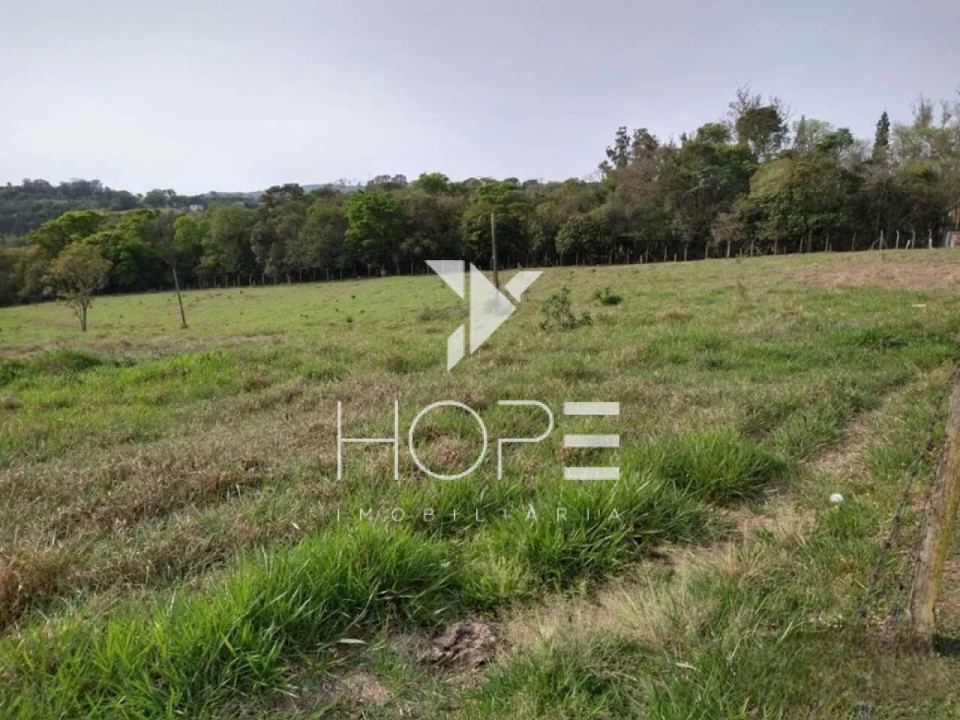 Sítio à venda – 25 alqueires (605.000 m²) – Araçoiaba da Serra/SP