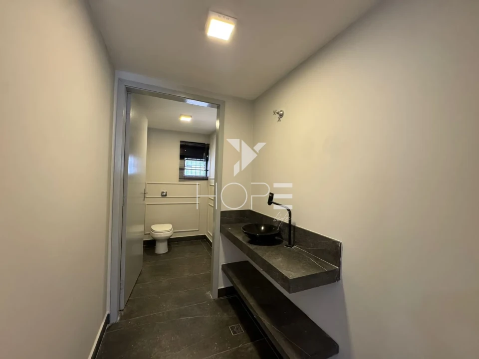 Imagens do imóveis Casa comercial com 260 m² - 6 vagas para clientes - edícula - Londrina PR