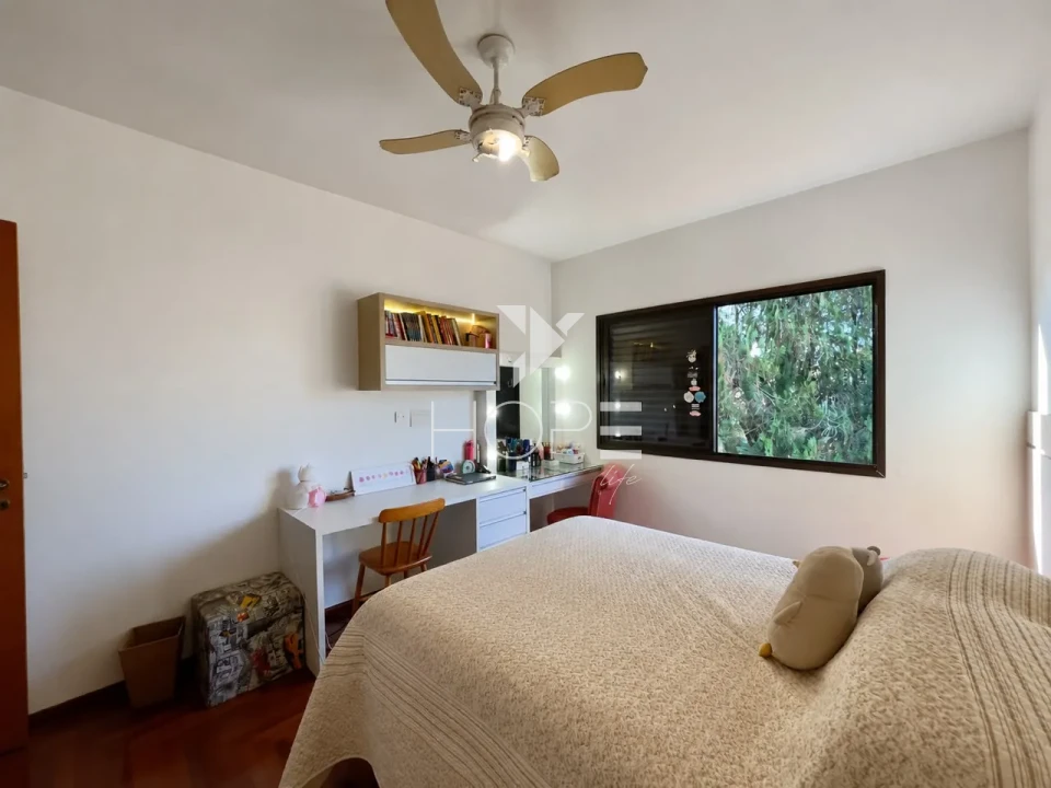 Imagens do imóveis Sobrado à Venda com Piscina – 301m² – 3 Quartos (1 Suíte) – Tucano – Zona Sul – Londrina/PR