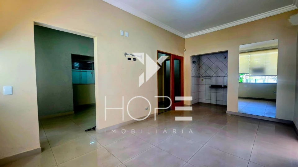 AMPLO ESPAÇO COMERCIAL  A VENDA - CENTRO - LONDRINA