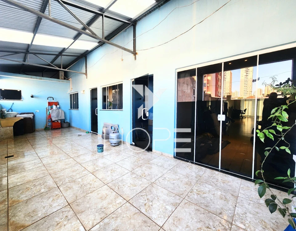 Imagens do imóveis Sobrado Residencial e Comercial à Venda – 300 m² – Terreno 568 m² – Vila Balarotti – Londrina PR