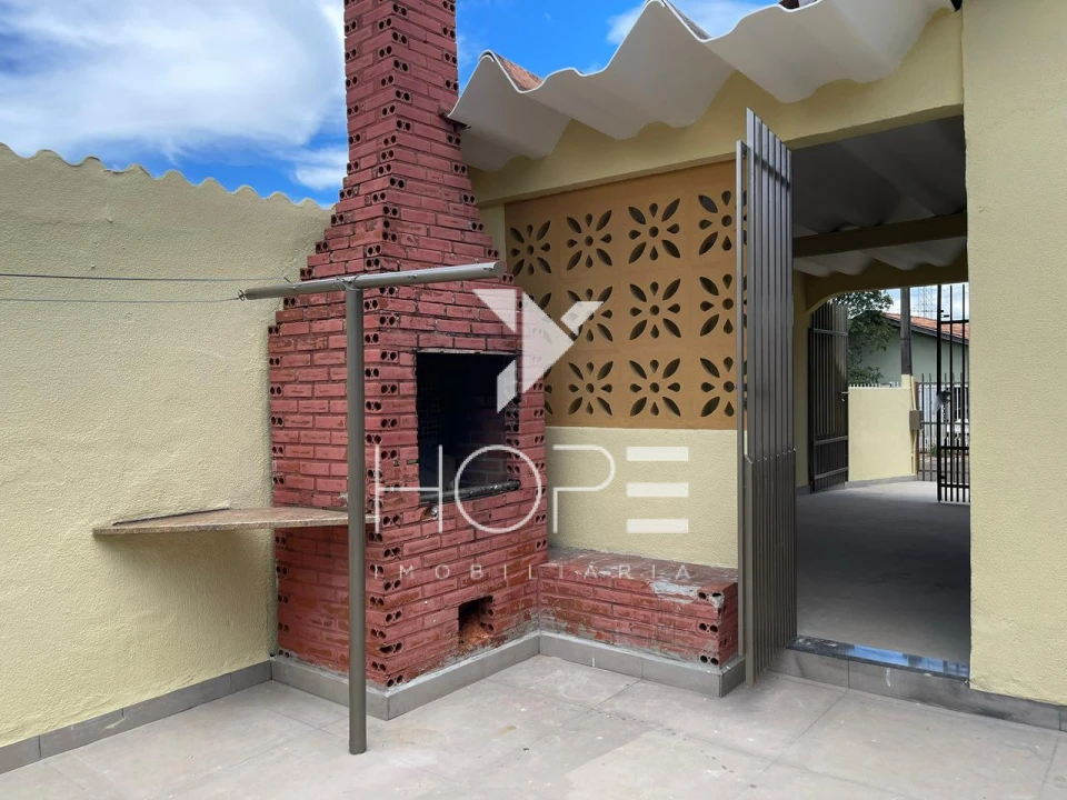 Imagens do imóveis Casa para Venda e Locação - 3 Quartos (1 Suíte) - Zona Norte - Londrina/PR