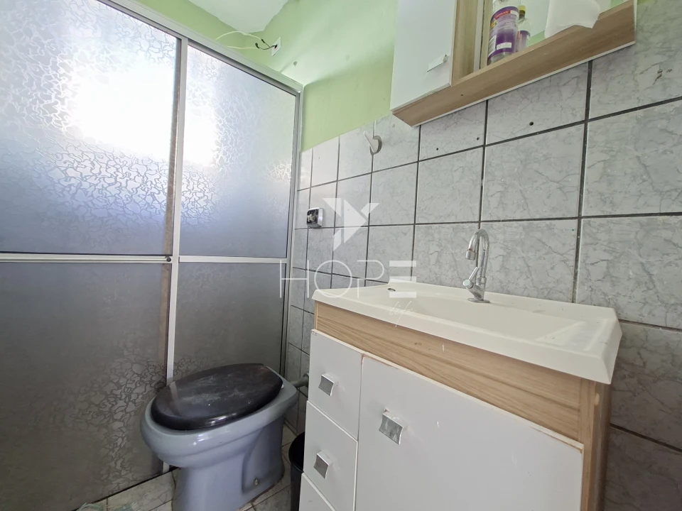 Imagens do imóveis Casa à venda ou LOCAÇÃO na Zona Leste de Londrina | 3 quartos, 1 suíte, 155m² e área de lazer com churrasqueira