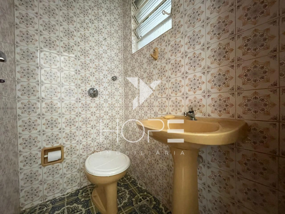 Sobrado com Edícula para Venda e Locação – 5 Quartos – Jardim Londrilar – Centro – Londrina/PR