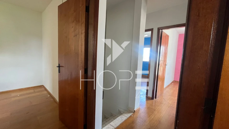 Imagens do imóveis SOBRADO PARA LOCAÇÃO – 120 m² – 3 QUARTOS – SUÍTE COM SACADA – SABARÁ I – ZONA OESTE – LONDRINA/PR