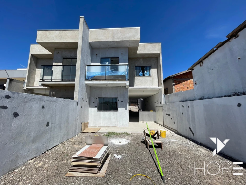 Imagens do imóveis Sobrado Geminado Novo à Venda – 3 Quartos (1 Suíte) – Jardim São Paulo – Cambé