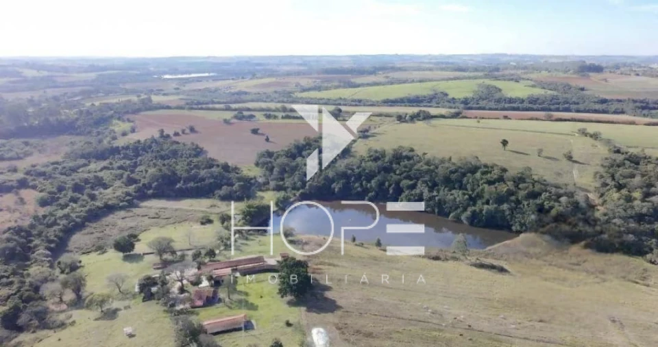 Fazenda de Alto Padrão à Venda – 56 Alqueires – Região de Sorocaba/SP