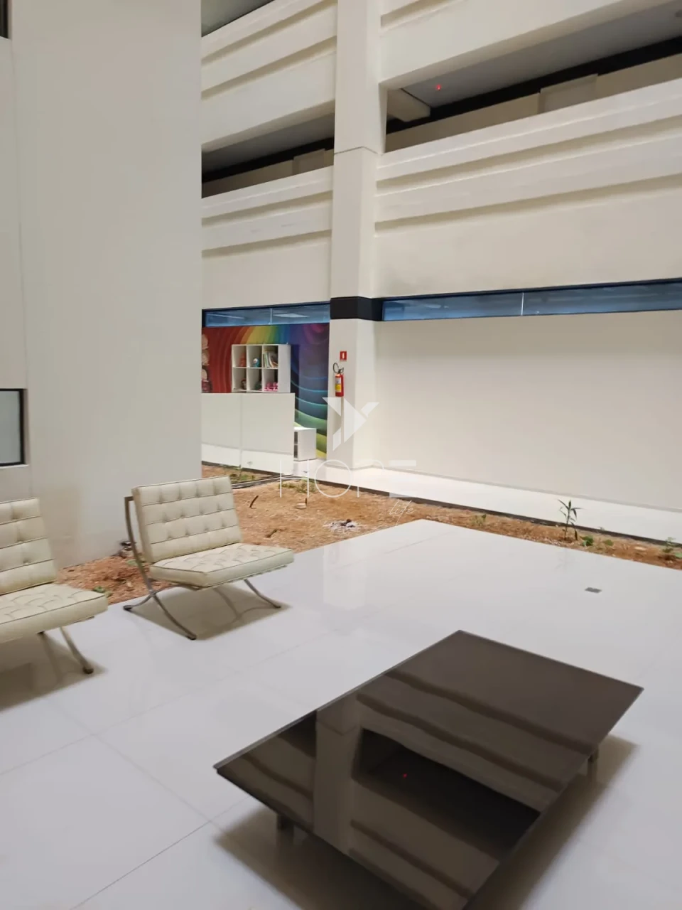 Imagens do imóveis Apartamento Pronto para Morar no Edifício Jardim de Ester – Totalmente Mobiliado em Londrina / PR - Área útil: 56m2 - 1 Vaga de Garagem