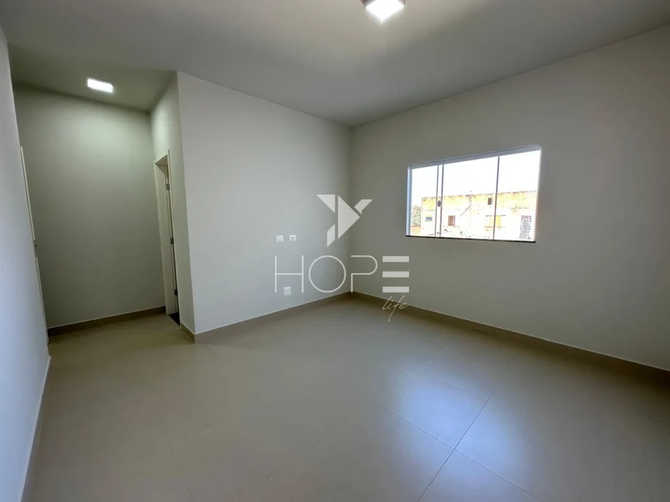 Imagens do imóveis Casa geminada à venda com 3 quartos (1 suíte) no Jardim Bandeirantes – Zona Oeste – Londrina/PR