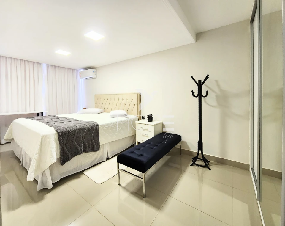 Condomínio Castelo Branco - apartamento à venda com 100m² - 3 quartos - 2 banheiros - 1 vaga - Jardim Bela Itália - Cambé PR