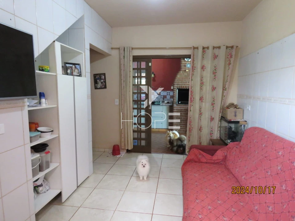 Imagens do imóveis Condominio de Chácaras Riviera do Poente - Chácara Molhada á Venda com 2632m² – 4 Quartos – Alvorada do Sul/PR