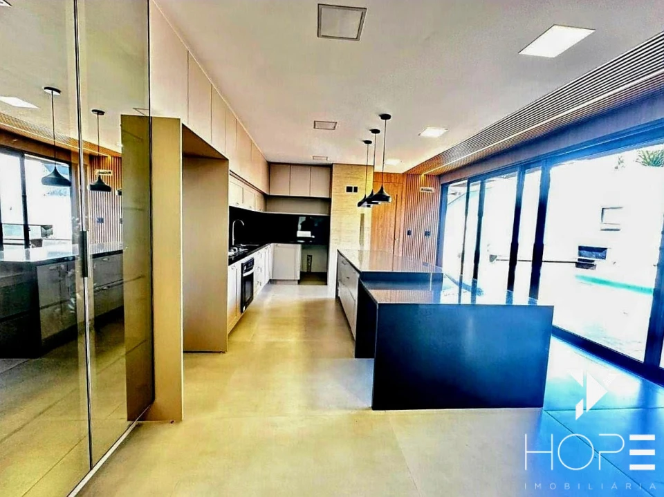 Casa com 300 m² para venda no condominio Sun Lake