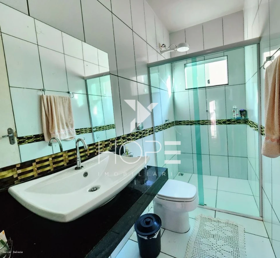 Imagens do imóveis Casa espaçosa com área gourmet no Residencial das Torres – Próx. ao Villaggio do Engenho