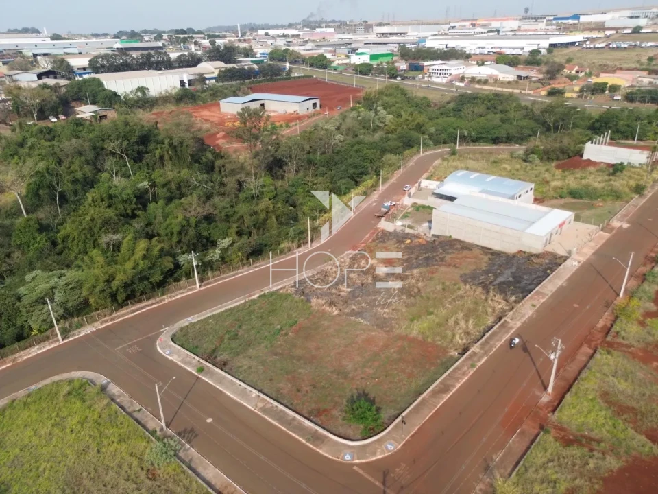 Imagens do imóveis Terreno Industrial à Venda em Ibiporã – 1.250 m² – Zoneamento Industrial e Acesso à BR-369 - Entrada e financiamento com a loteadora
