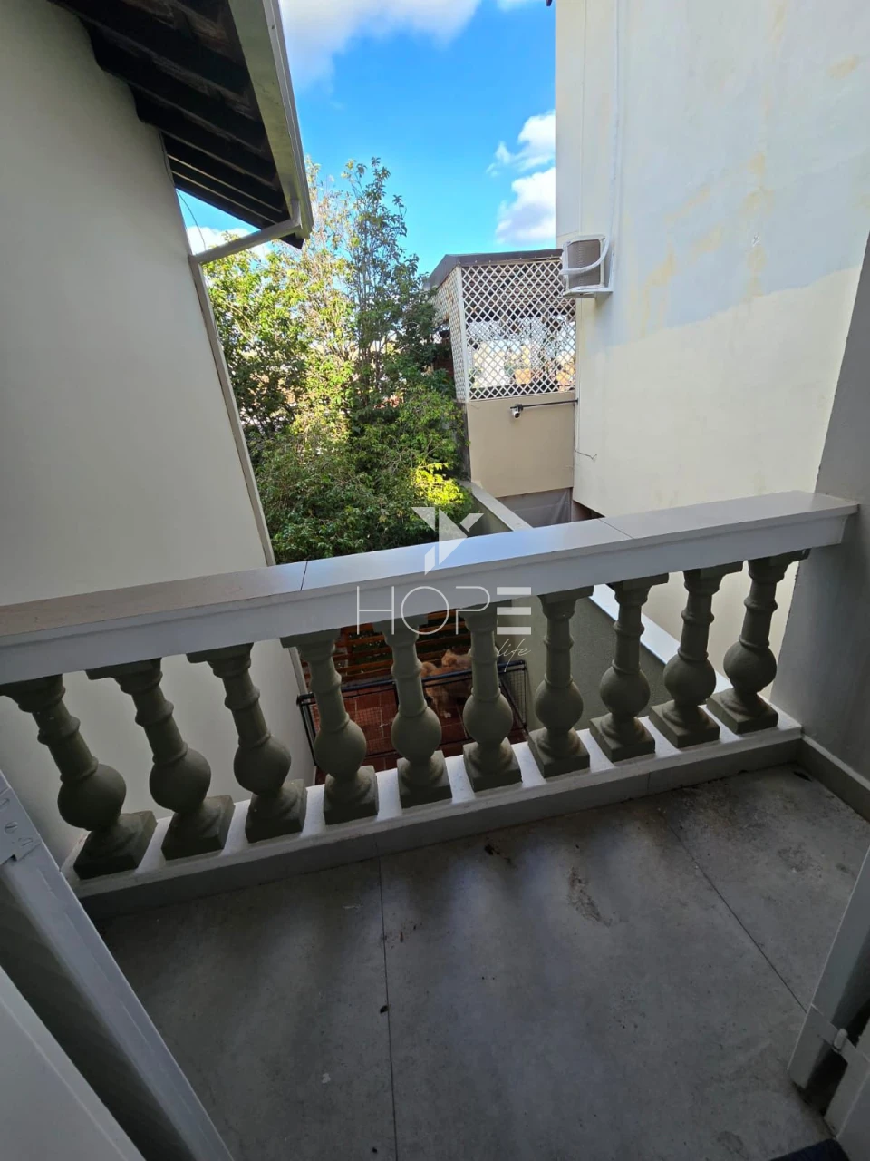 Imagens do imóveis Casa assobradada residencial/comercial à venda - 360 m² - com 3 quartos – 4 banheiros - 1 Vaga - Jardim Quebec – Londrina/PR