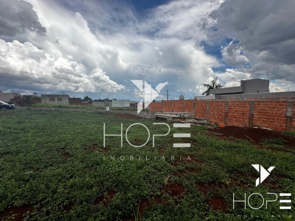 Terreno à venda – 250 m² – Jardim Tarobá – Londrina/PR