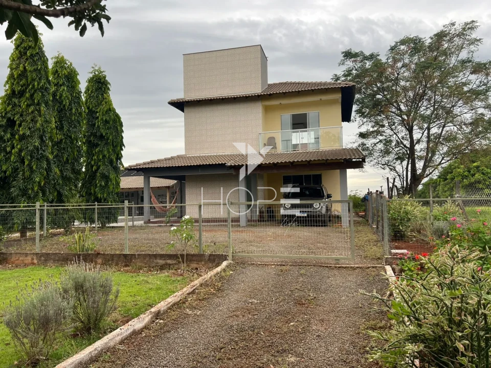Imagens do imóveis Chácaras Itaúna - chácara em condomínio à venda com 2.500m² - 3 quartos  (1 Suite) - piscina - Ibiporã PR