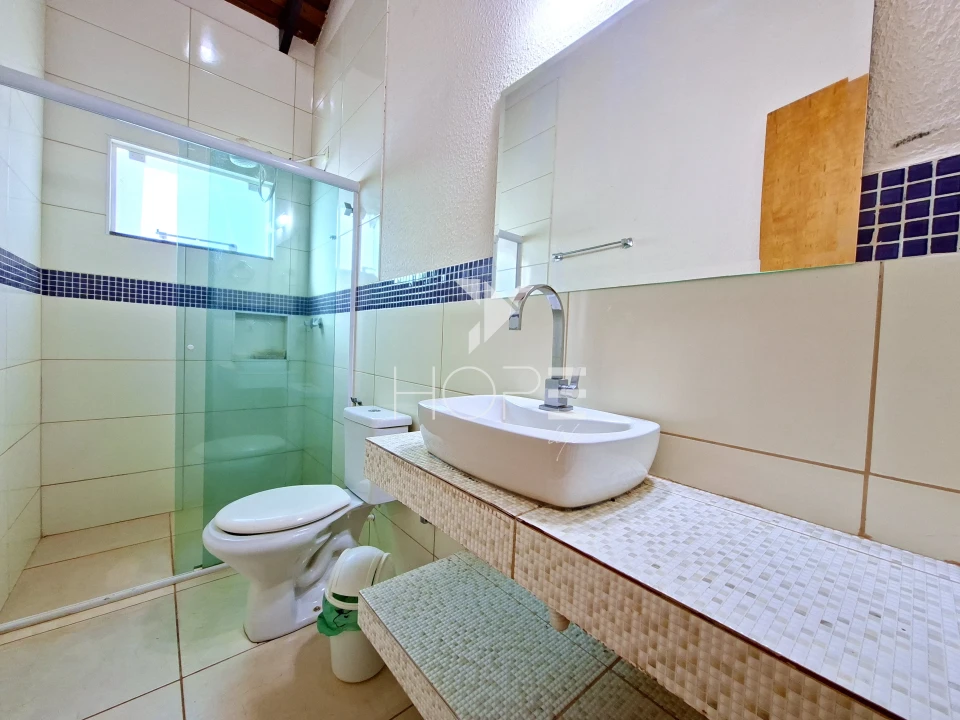 Imagens do imóveis Condomínio Riviera do Poente - chácara molhada à venda com 2.277 m² - 4 suítes - piscina - sauna - Alvorada do Sul PR