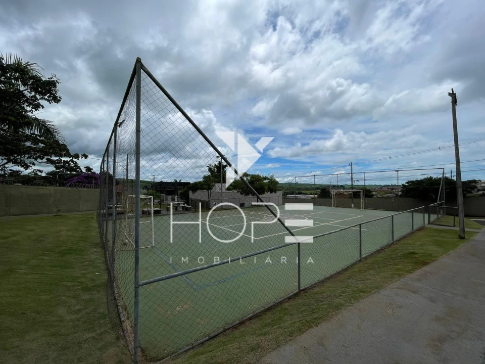 Casa Térrea em Condomínio para Venda e Locação – 3 Quartos(1 Suíte) – Condomínio Royal Norte – Zona Norte – Londrina/PR