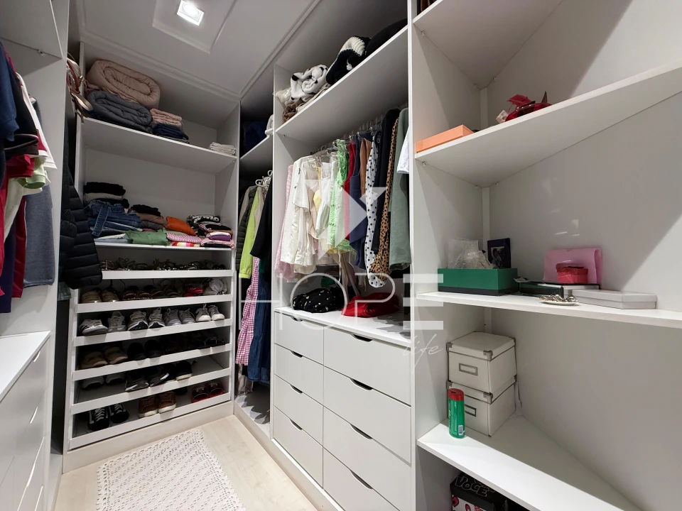 Imagens do imóveis Casa para Locação Sun Lake Residence  – 350 m² privativos – 4 quartos –  Londrina/PR