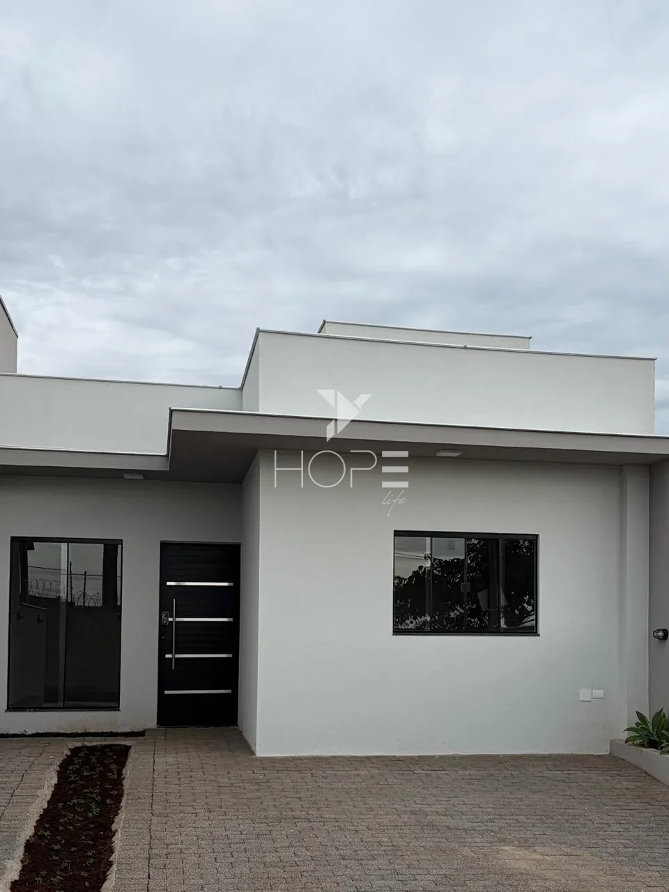 Imagens do imóveis Casa em Condomínio à Venda e Locação – 105m² – 3 Quartos (1 Suíte) – Condomínio Royal Norte – Zona Norte – Londrina/PR