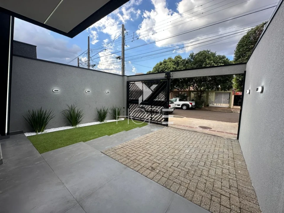 Imagens do imóveis Casa à venda – 3 quartos (1 suíte) – 150 m² – Jardim Bandeirantes – Londrina/PR