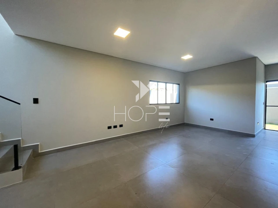 Imagens do imóveis Sobrado à venda ou locação com 120 m² – 3 quartos (1 suíte) – Parque do Vale – Ibiporã/PR