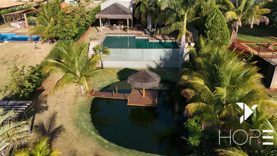 Imagens do imóveis CHÁCARA MOLHADA DE ALTO PADRÃO NO CONDOMÍNIO RIVIERA DO POENTE