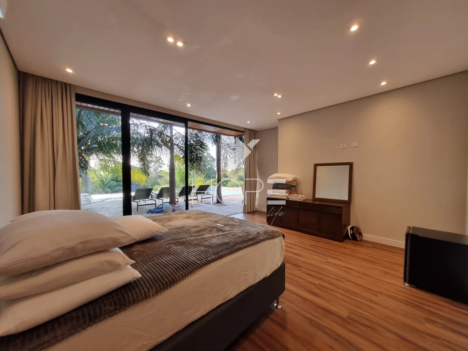 Imagens do imóveis Condomínio Riviera do Poente – Chácara Molhada porteira fechada À venda  – 4 suítes – 5 vagas – 2.600 m² – Alvorada do Sul/PR