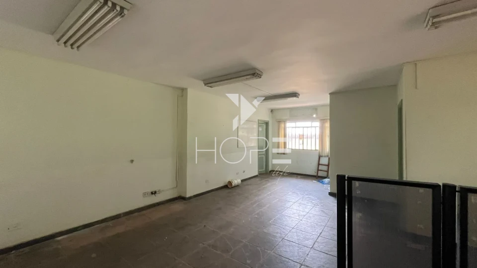 Imagens do imóveis Barracão para venda e locação – 5.000m² de terreno – 1.000m² de Barração - 150m² de escritório - com docas – Zona Industrial – Ibiporã/PR