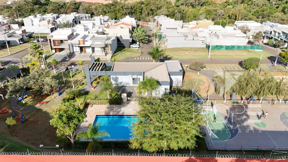 Imagens do imóveis CASA À VENDA EM CONDOMÍNIO NA ZONA NORTE