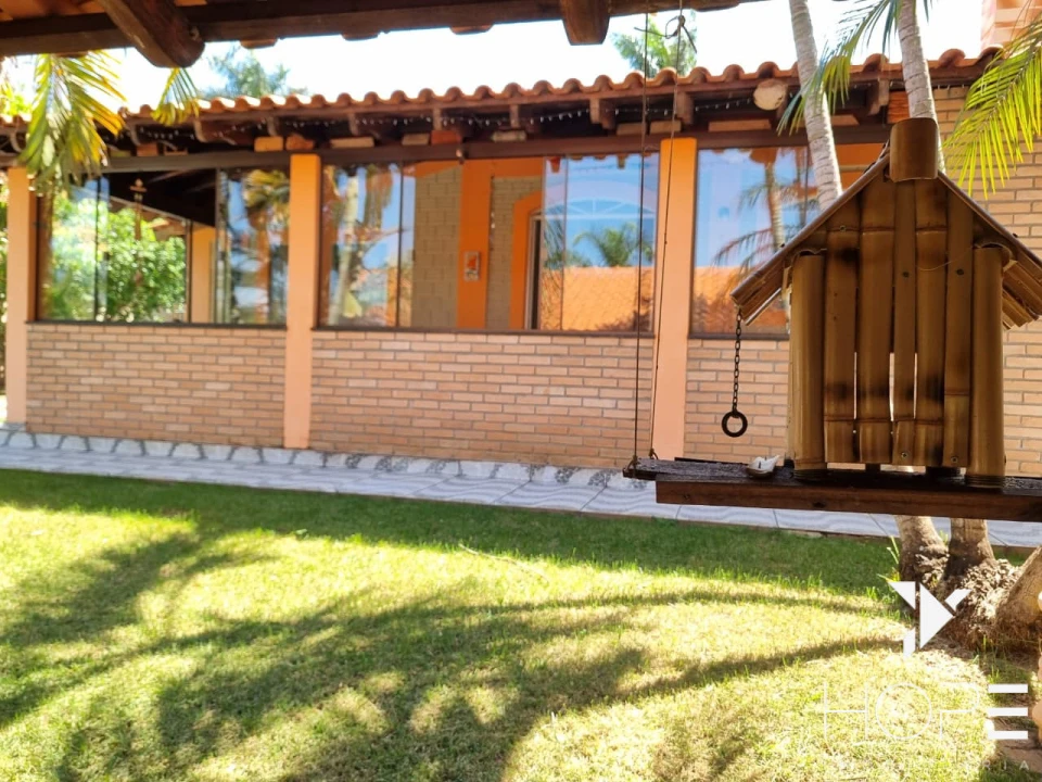 Imagens do imóveis Chácara à Venda no Condomínio Riviera do Poente
