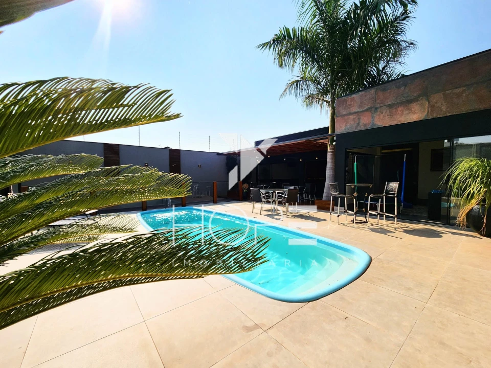 Imagens do imóveis Imóvel Comercial de Alto Padrão com Piscina e Espaço Gourmet à Venda em Cambé – Jardim do Café