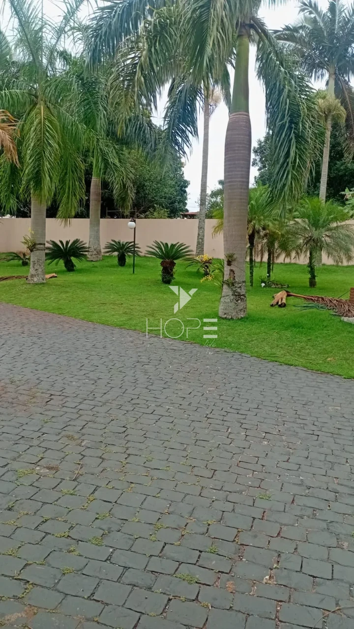 Imagens do imóveis Casa de Alto Padrão com 3 Suítes em Condomínio Fechado – Terreno de 5.000m² com Piscina Aquecida e Espaço Gourmet – Rolândia/PR