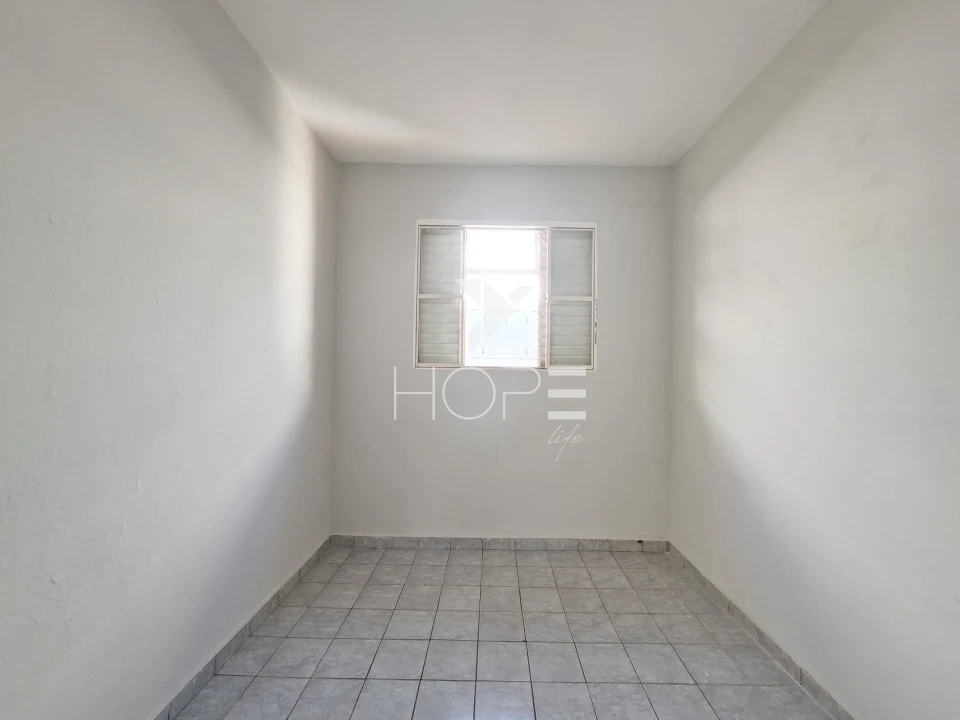 Imagens do imóveis Casa à venda ou LOCAÇÃO na Zona Leste de Londrina | 3 quartos, 1 suíte, 155m² e área de lazer com churrasqueira