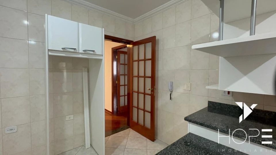 Apartamento à venda – 185 m² – Condomínio Bosque Wilmar Berbet – Gleba Fazenda Palhano – Londrina/PR