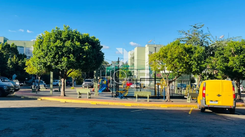 Condomínio Portal das Palmeiras - apartamento à venda com 96m² - 3 quartos - 1 suíte - Santo amaro - Cambé PR