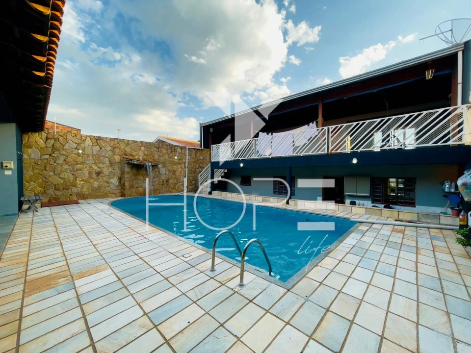 Imagens do imóveis Sobrado com piscina à Venda – 276m² Internos – 5 Quartos – Jardim Silvino – Zona Leste – Cambé/PR