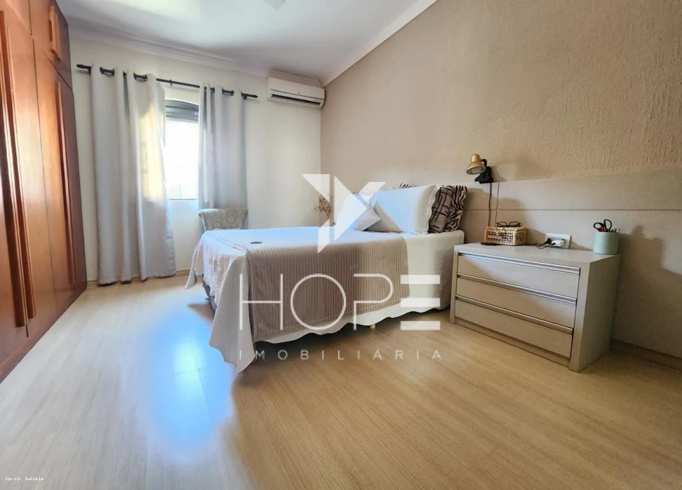 Imagens do imóveis Casa à venda com 191 m² - 3 quartos - suíte - 3 vagas - planejados - Parque Residencial Manela - Cambé PR