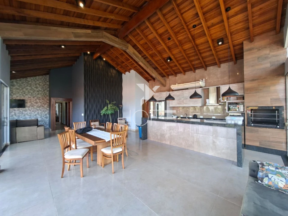 Imagens do imóveis Chácara de alto padrão à venda com 4 suítes – Condomínio Porto das Águas – Porecatu/PR