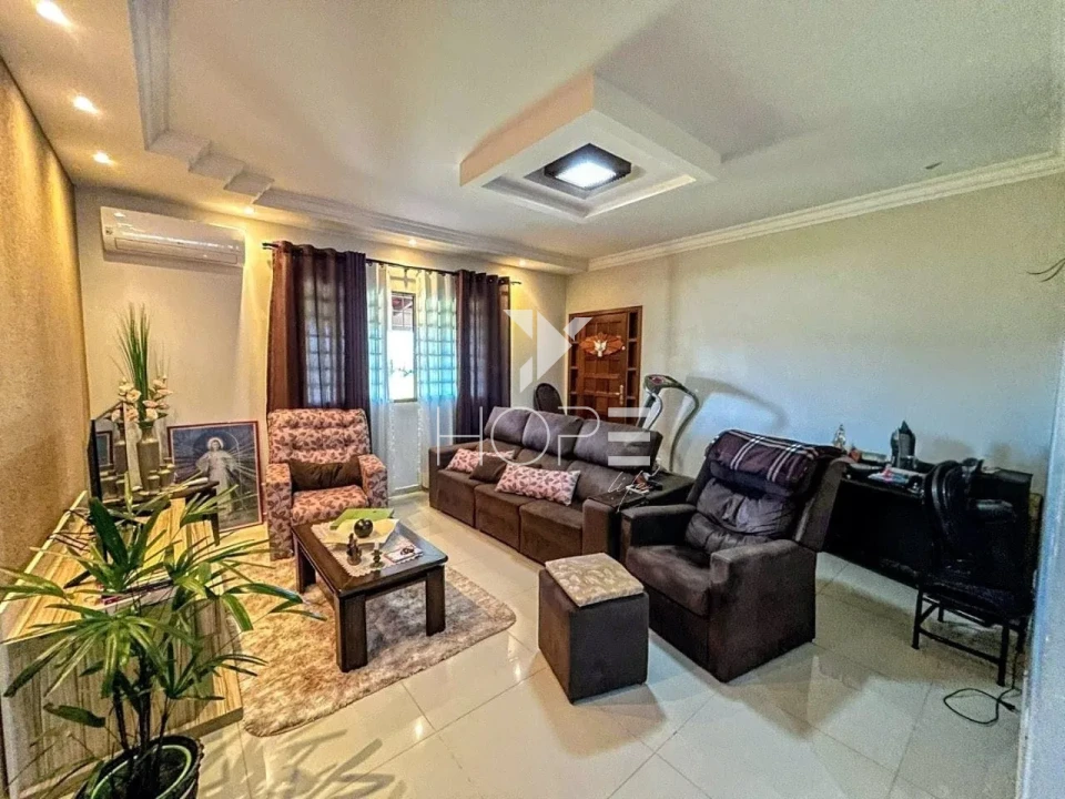 Imagens do imóveis Chácara à venda com 10.278 m² - 3 quartos - 2 banheiros - Rodovia Engenheiro Ângelo Lopes - Ibiporã PR