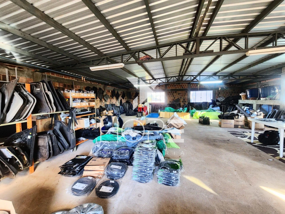 Imagens do imóveis Sobrado Residencial e Comercial à Venda – 300 m² – Terreno 568 m² – Vila Balarotti – Londrina PR