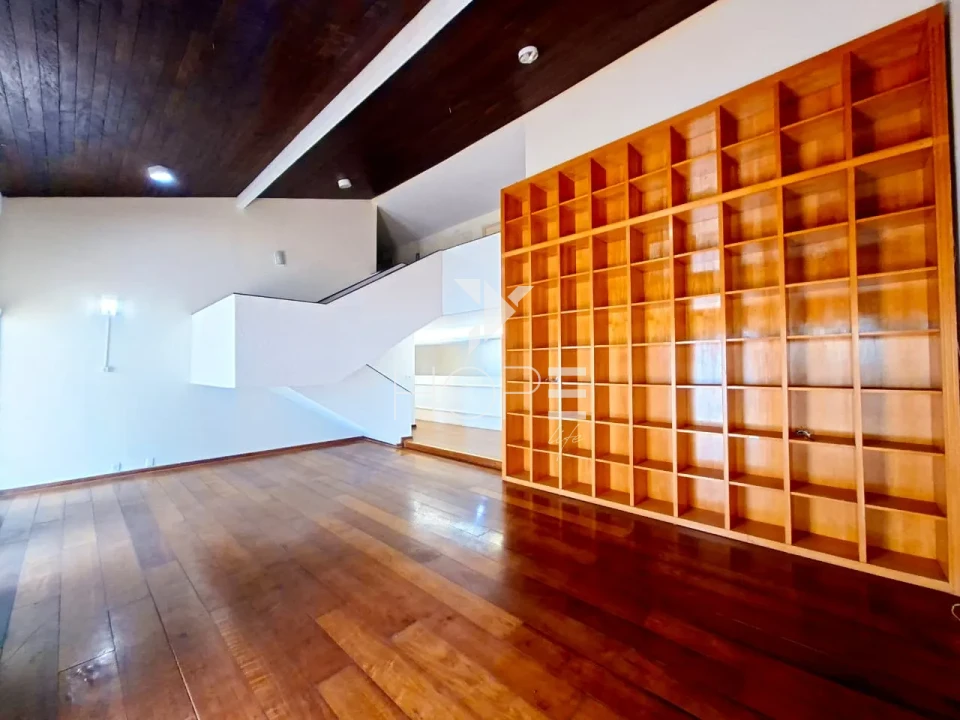 Imagens do imóveis Casa comercial à venda com 438 m² - próxima à Av. Higienópolis e Av. JK - Centro - Londrina PR