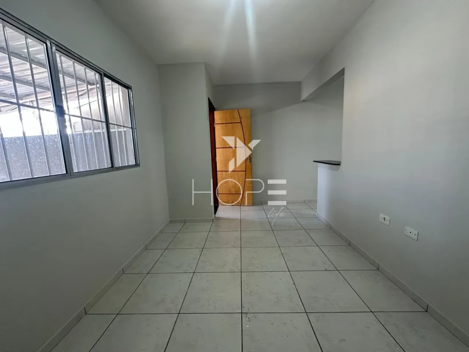 Imagens do imóveis Casa Geminada à venda  03 quartos - 67 m² com quintal - Jd. Columbia - Londrina/Pr.