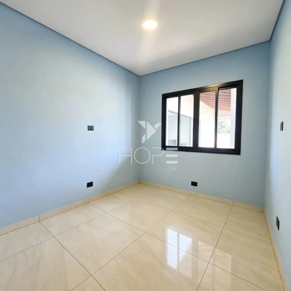 Imagens do imóveis Chácara à Venda – 1.000m² – 3 Quartos (1 Suíte) – Bairro Limoeiro – Londrina/PR